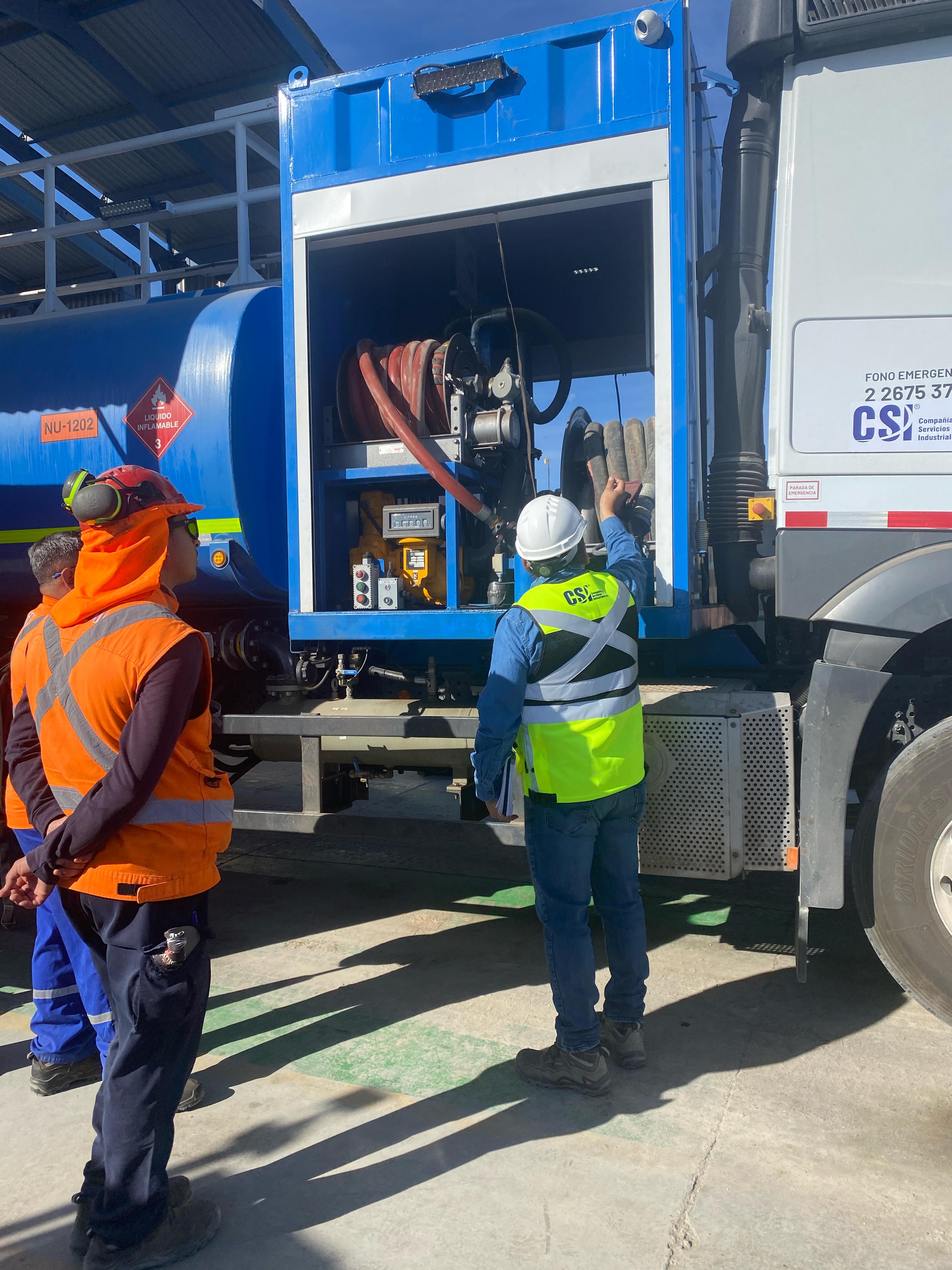 Capacitación en sistema de abastecimiento en Servicio Sierra Gorda (2).jpeg